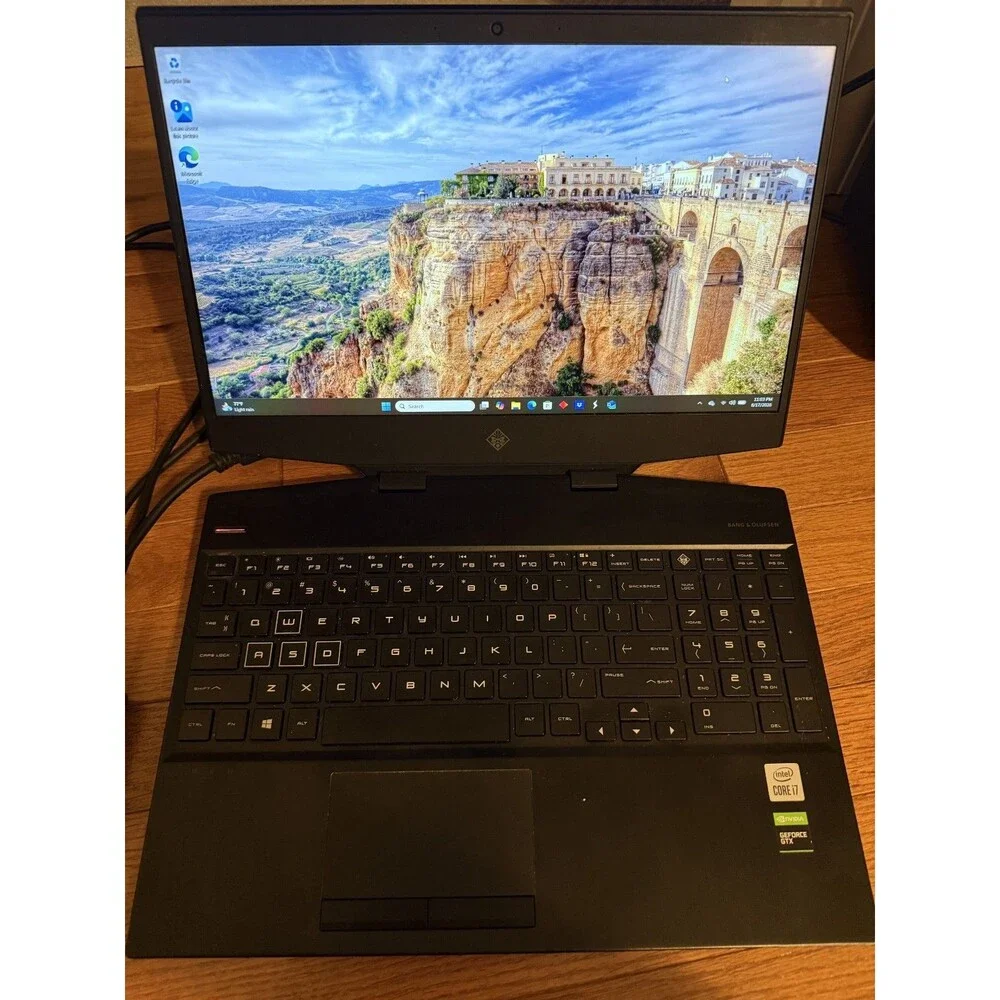 HP OMEN 15-dh1070wm Gaming Laptop i7-10750H GTX 1660 Ti 8GB 1.14TB 15